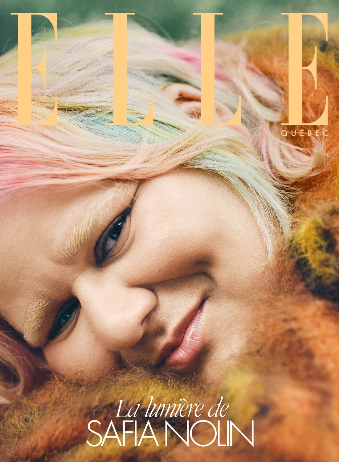 Elle Quebec #394 - Click to enlarge picture.