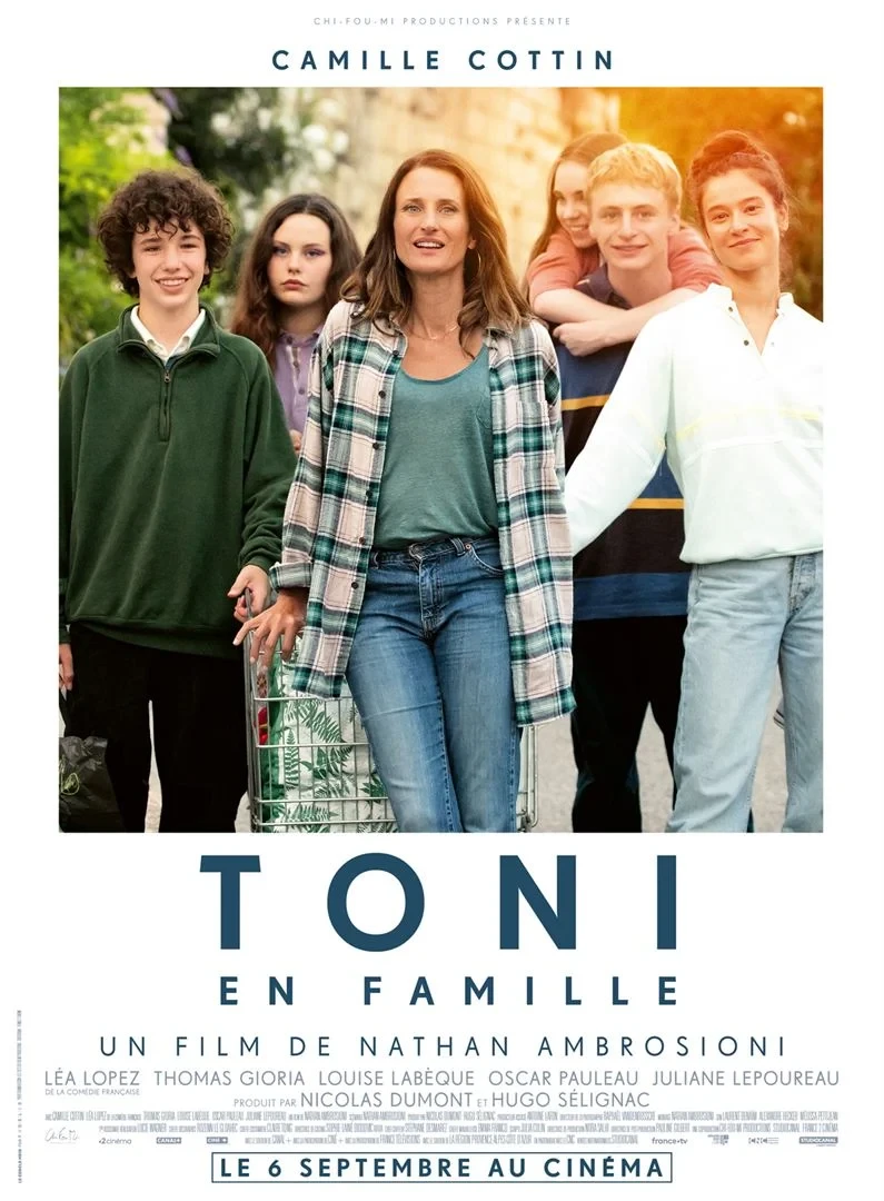 Toni en famille - Click to enlarge picture.
