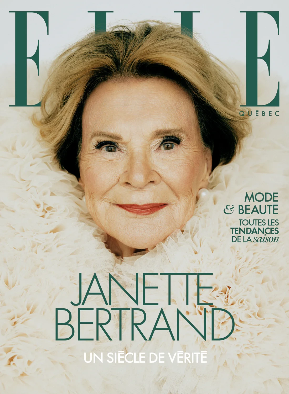 Elle Quebec #401 - Click to enlarge picture.